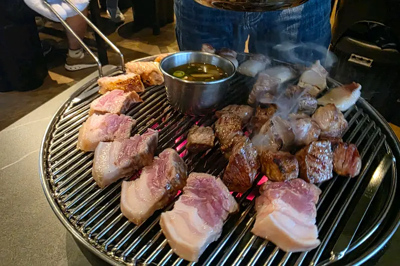 돈65 흑돼지 오겹살