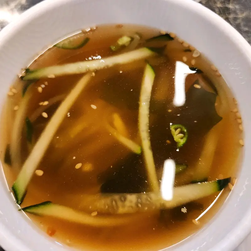 시원한 오이미역냉국