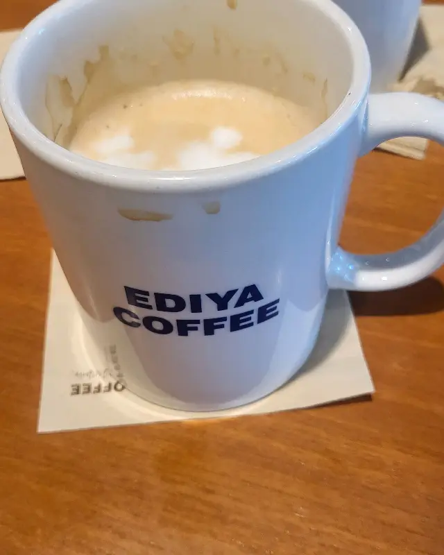이디야 커피 라떼