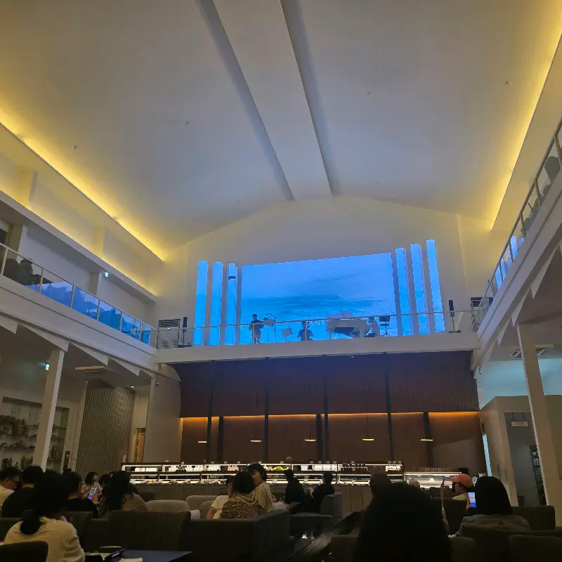 버거킹 내부 인테리어