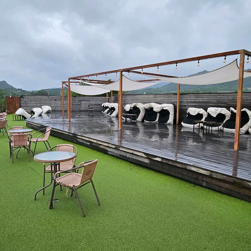 라플라타 3층 루프탑 좌석