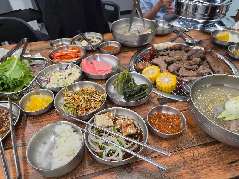 푸짐한 한 상 차림