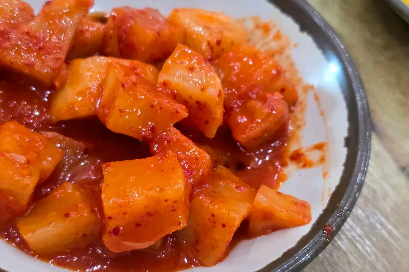 잘 익은 깍두기