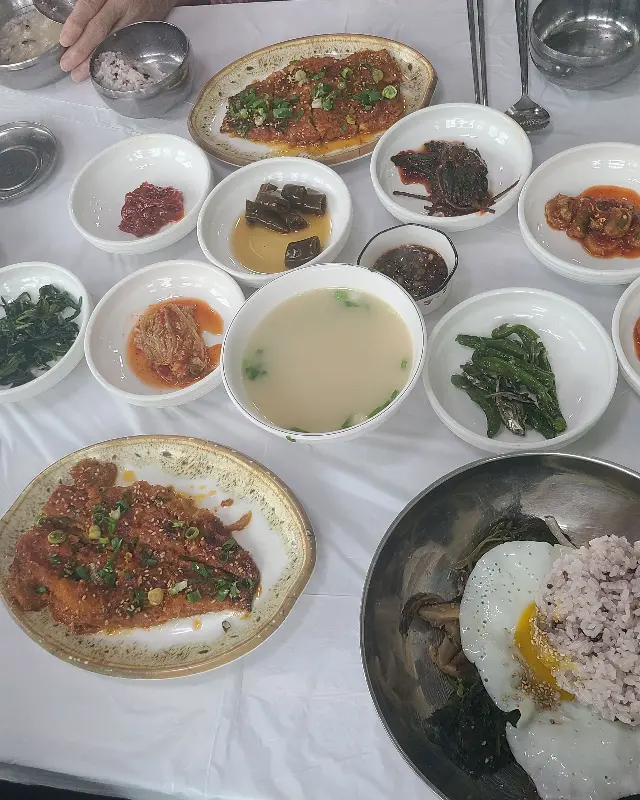 황태구이와 비빔밥
