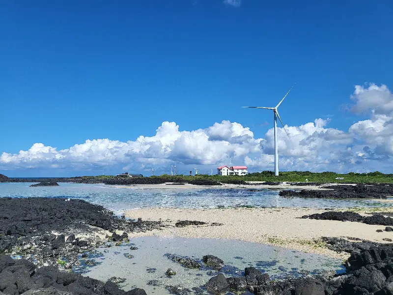 깨끗하게 정돈된 내부