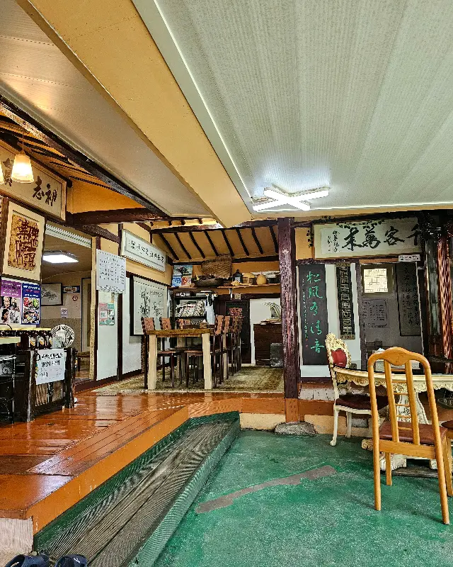 식당 내부 모습