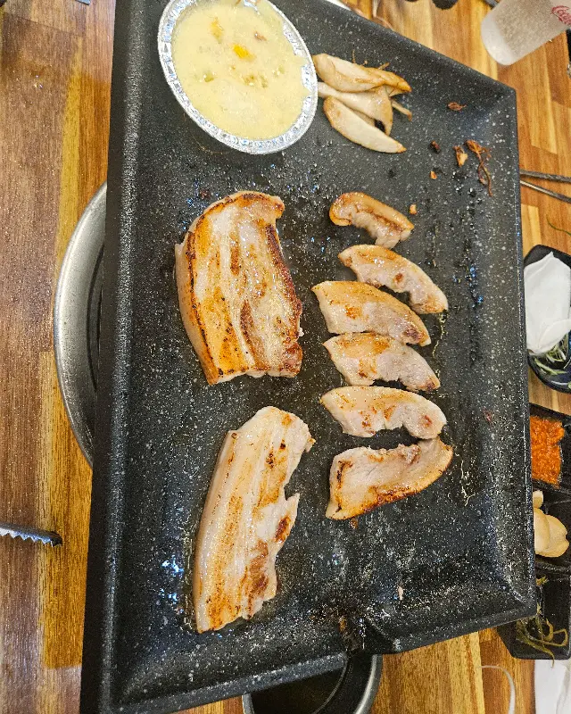 깔끔하게 정돈된 실내