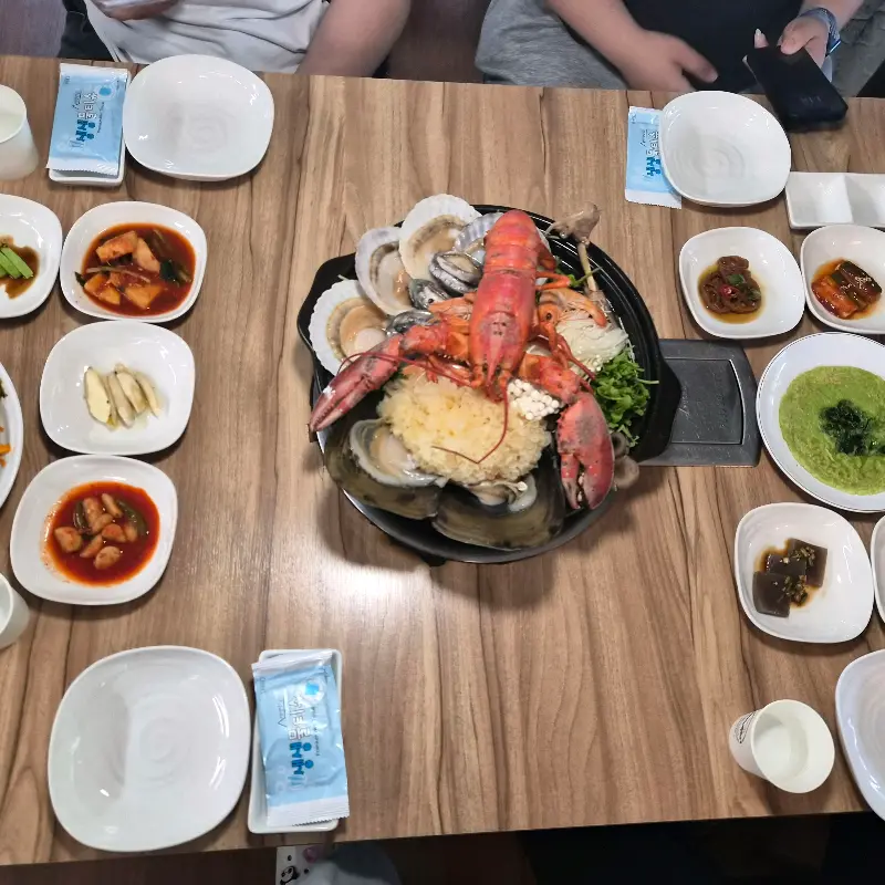 해신탕 한 상 차림