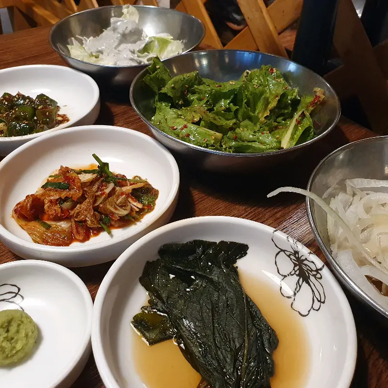 다채로운 밑반찬