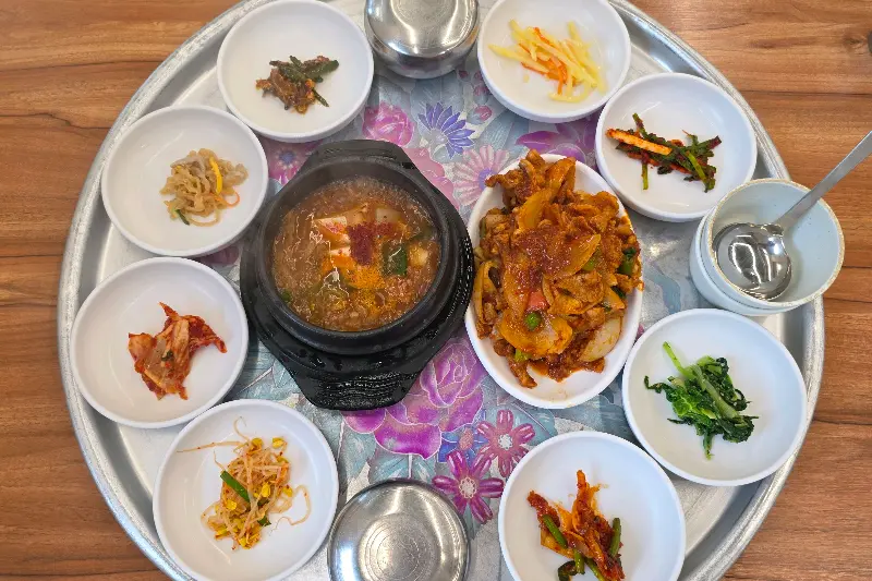 푸짐한 한상차림