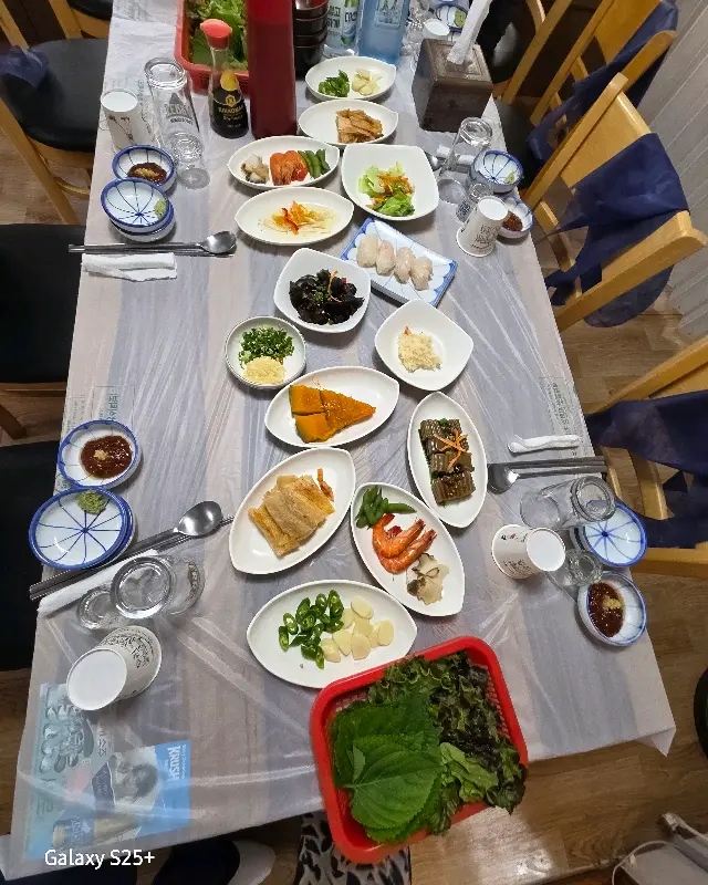 정씨주당의 푸짐한 한 상 차림