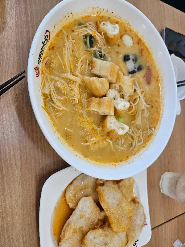 겉은 바삭하고 속은 쫀득한 꿔바로우