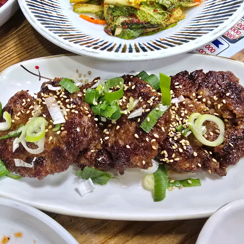 맛깔스러운 젓갈