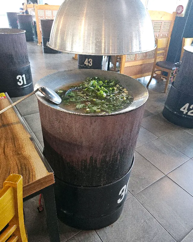 솥뚜껑과 드럼통