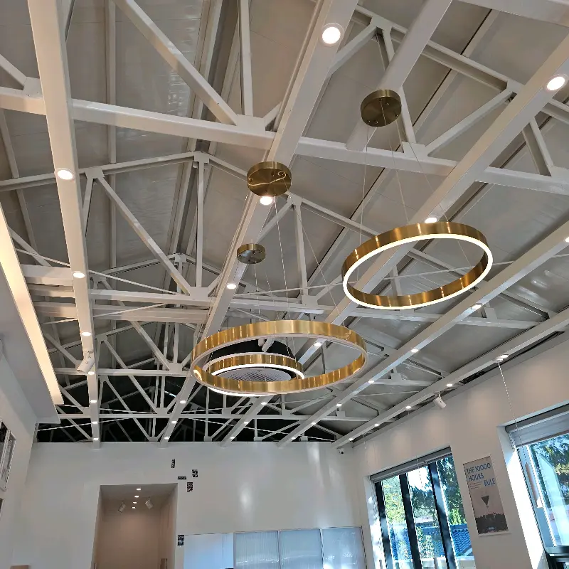 카페 천장 조명