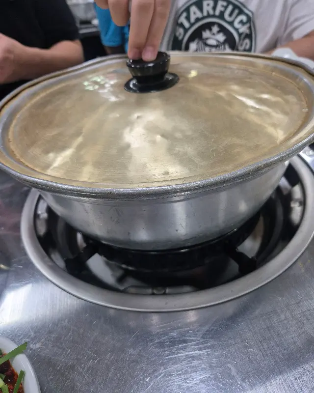 닭한마리 냄비 뚜껑