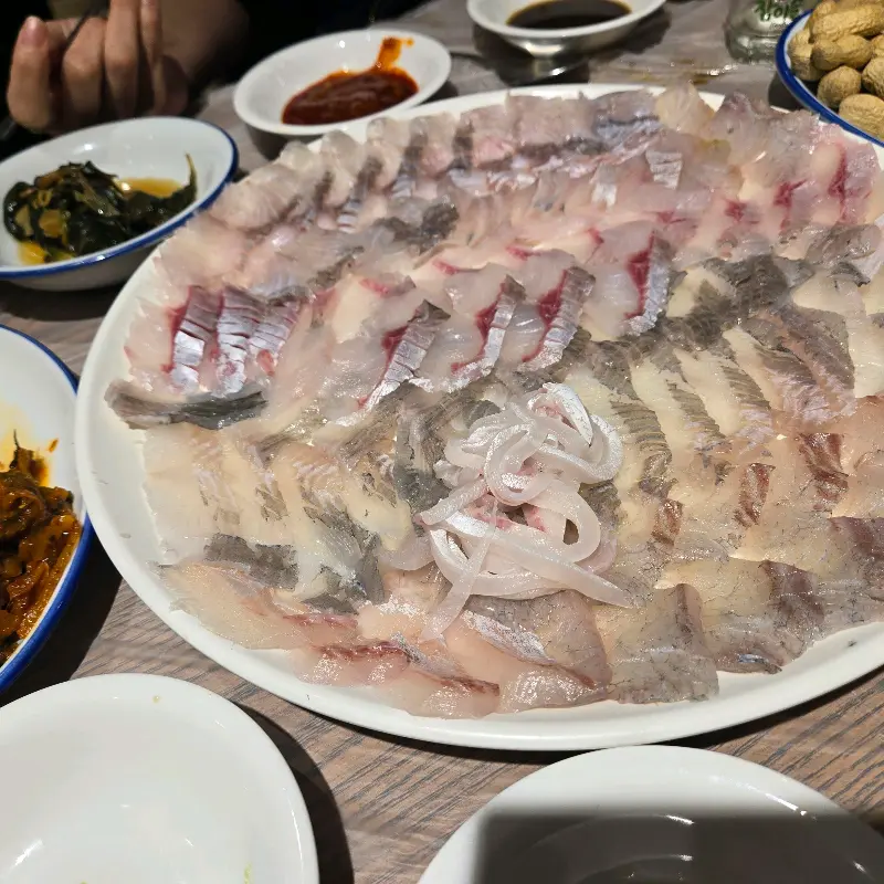 모듬회 한 상 차림