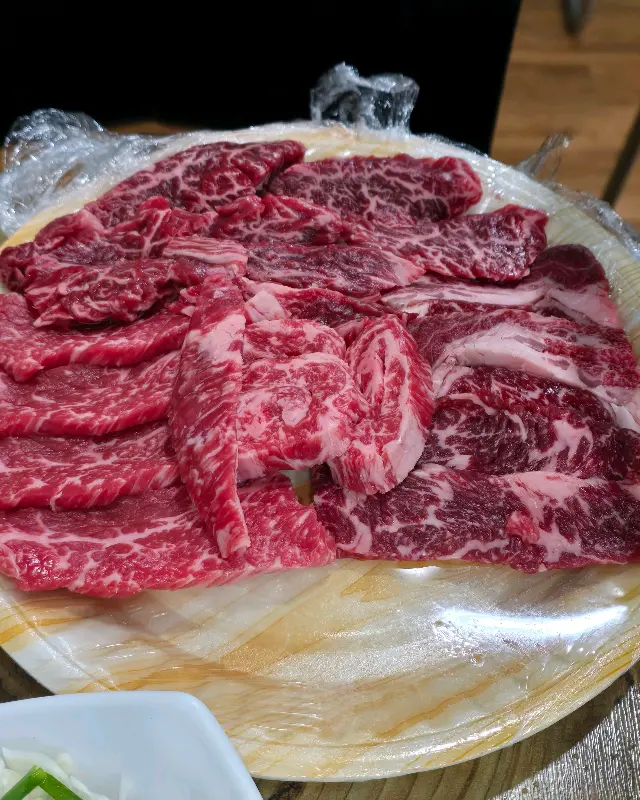 보기만 해도 신선함이 느껴지는 한우