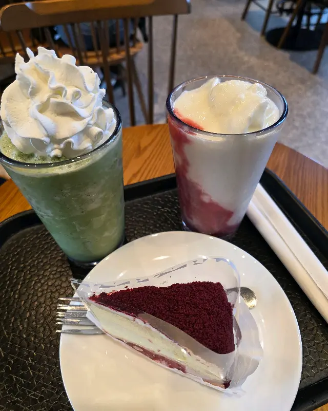 스타벅스 매장 내부