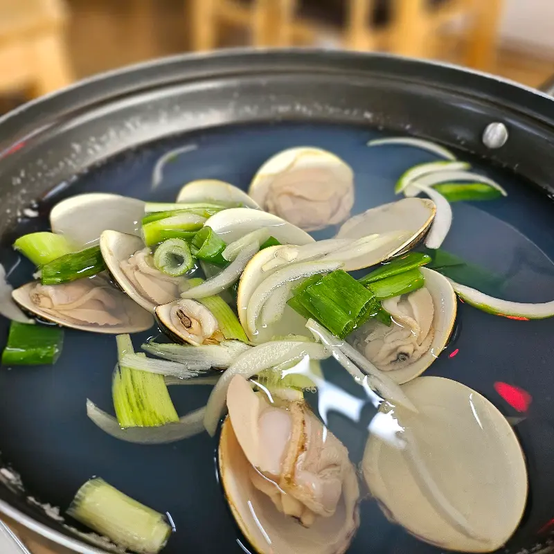 매콤새콤한 바지락무침