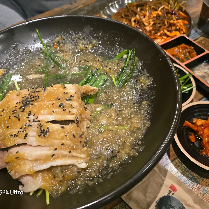 깔끔한 테이블 세팅