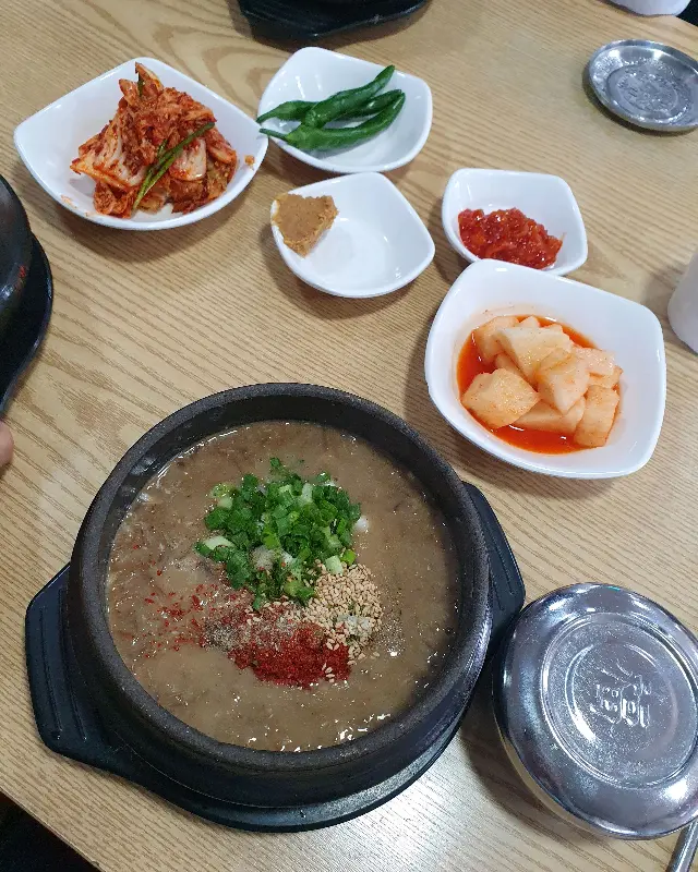 맛깔스러운 반찬