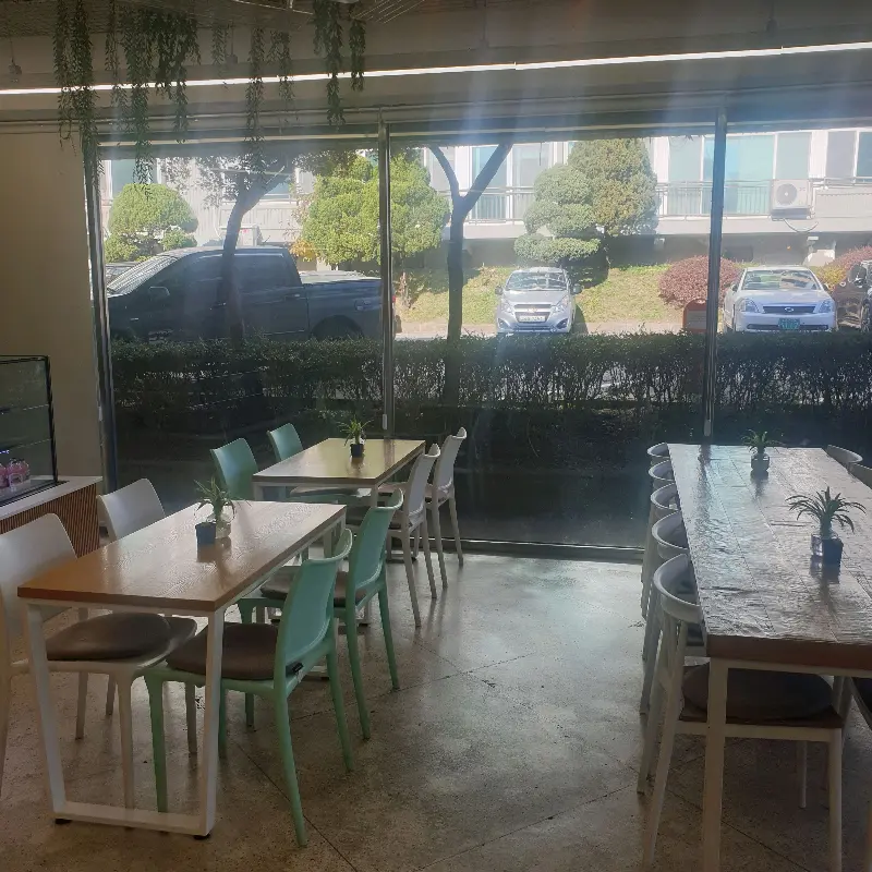 브레드테이블 내부