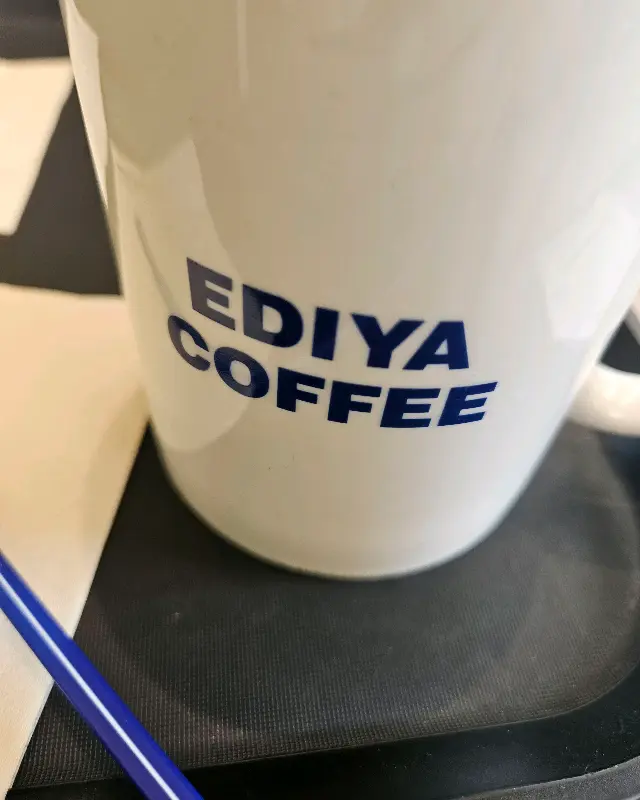 이디야 커피 머그컵