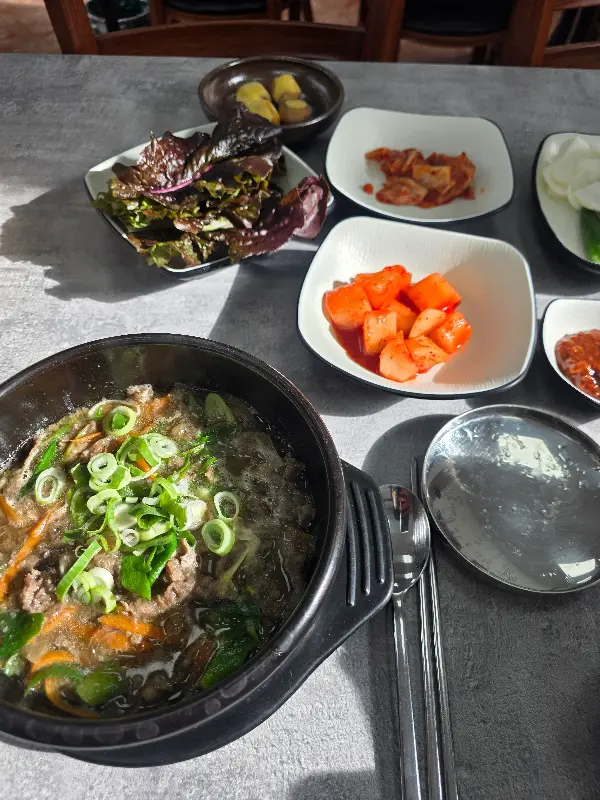 뚝배기 불고기 한상차림