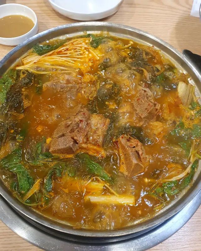 맛나감자탕 감자탕