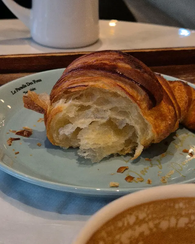 크루아상 단면