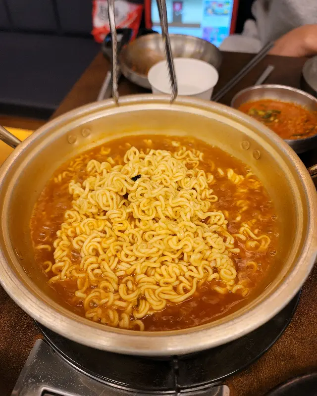 얼큰하고 시원한 된장 라면