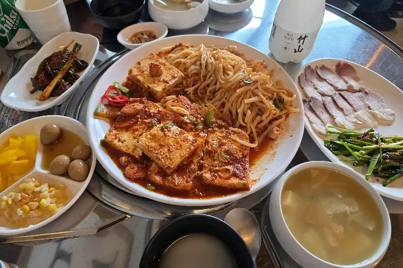 푸짐한 한상차림