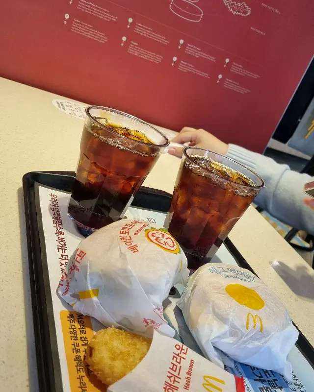 맥도날드 맥모닝 세트