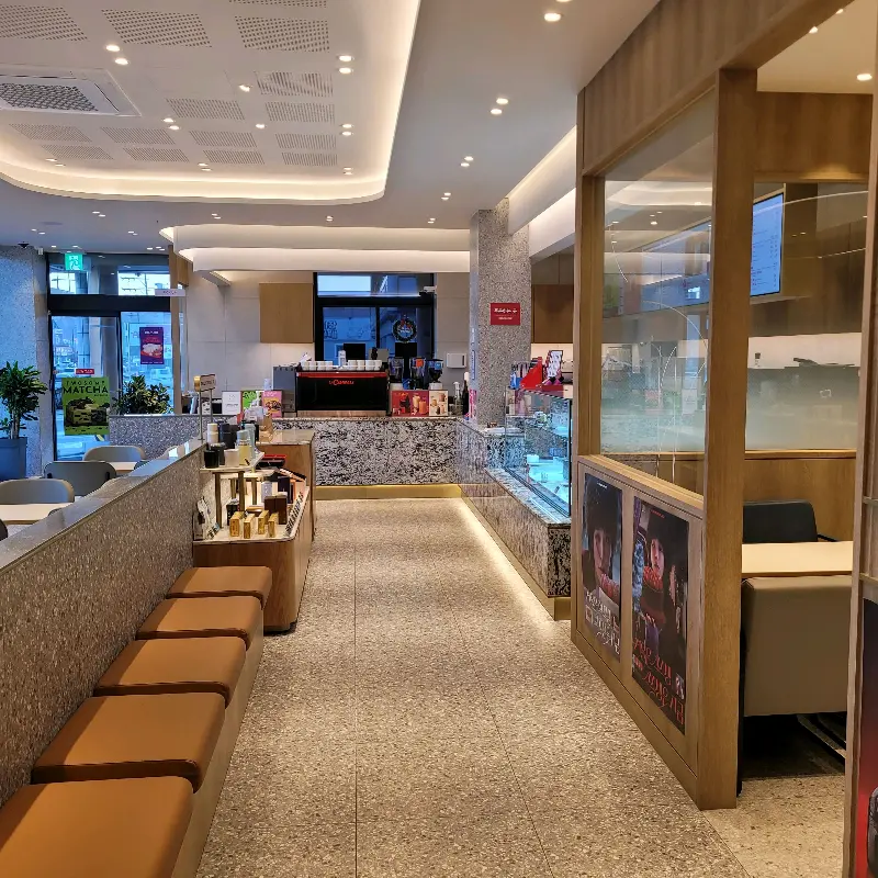 투썸플레이스 내부