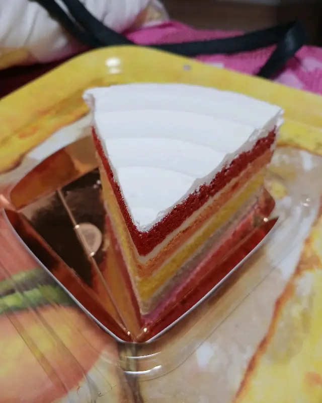 무지개 케이크 단면