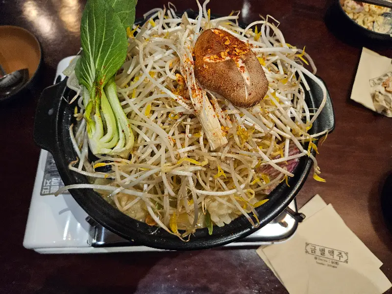 푸짐한 양의 스키야키