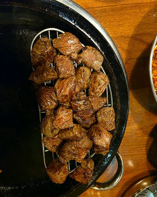 둥이상회 밑반찬