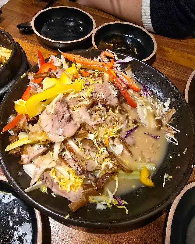 알록달록한 냉채족발