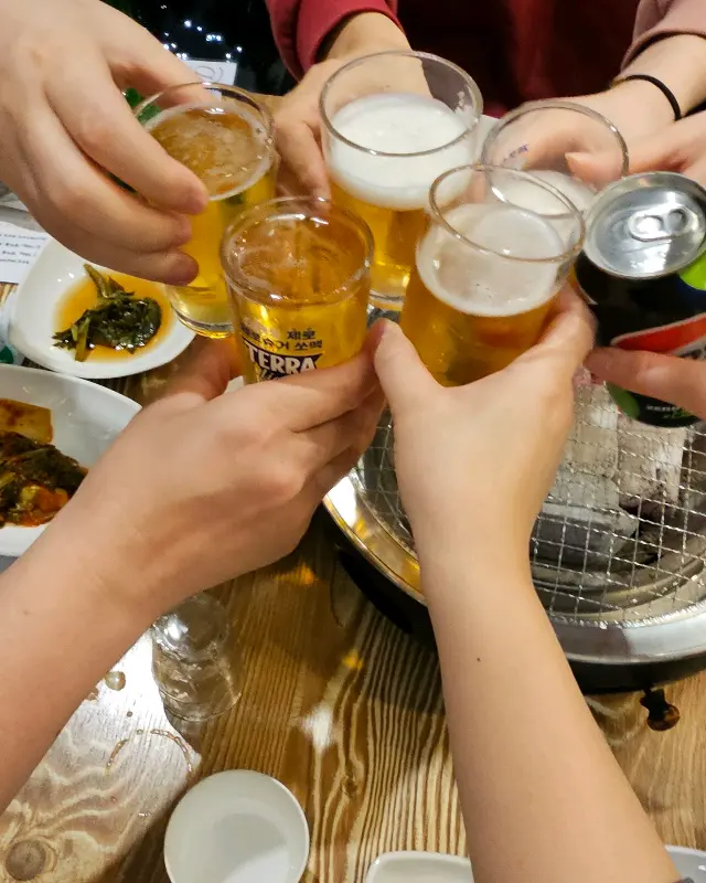 크리스마스 분위기가 물씬 풍기는 내부