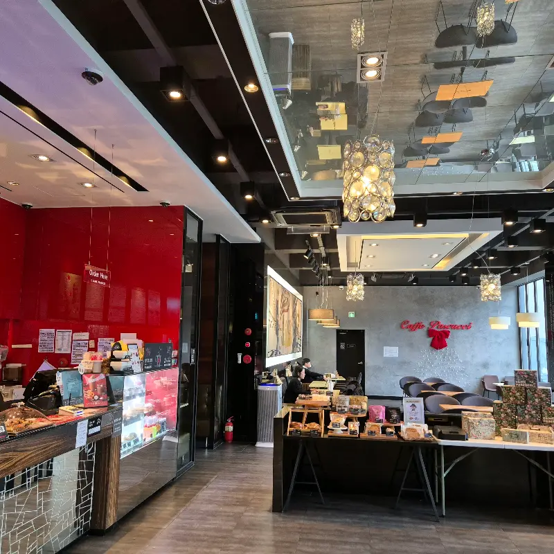 깔끔하고 넓은 내부