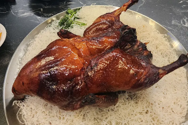 페이홍러우의 베이징덕