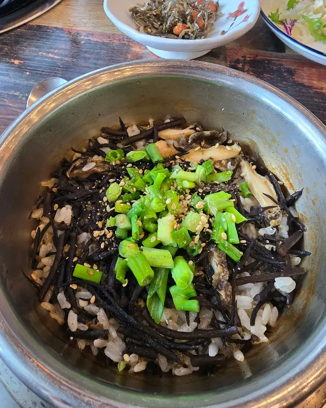 전복 솥밥 상세샷