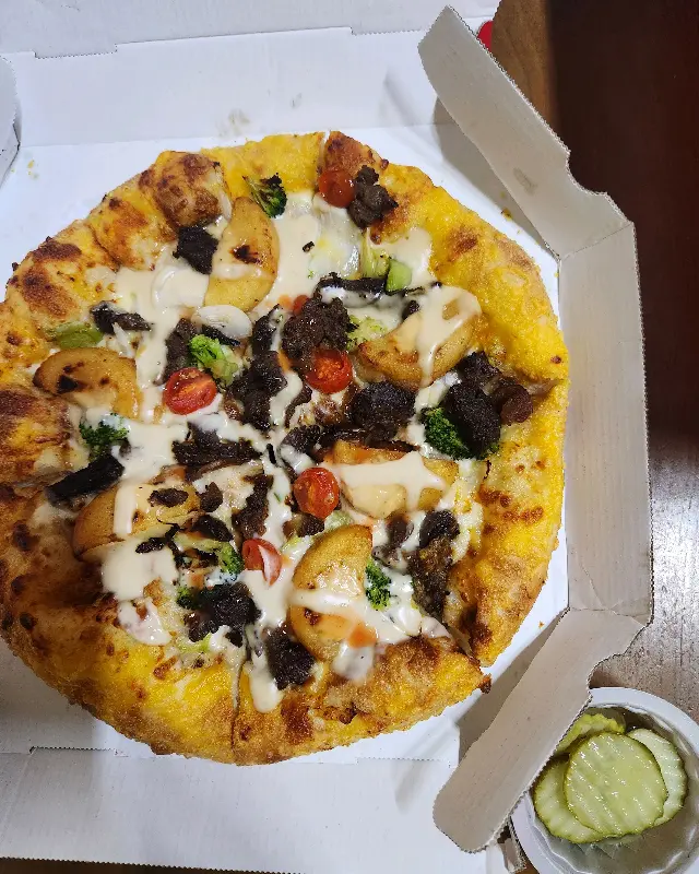 먹음직스러운 피자 단면