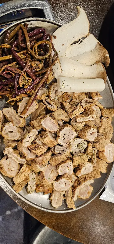 봉자막창 기본 반찬