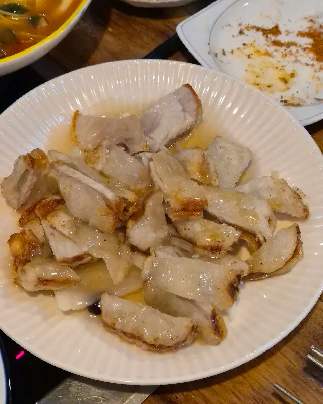 겉바속촉 꽃빵 튀김