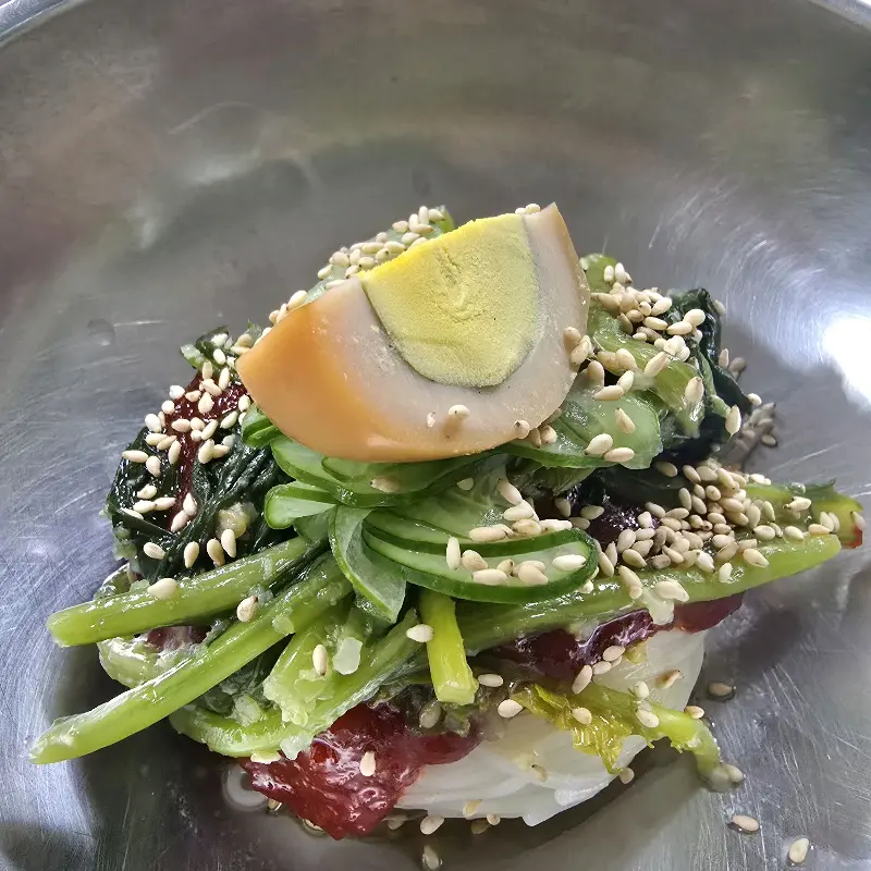 열무국수 근접샷