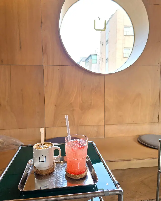 헬무트커피로스터스