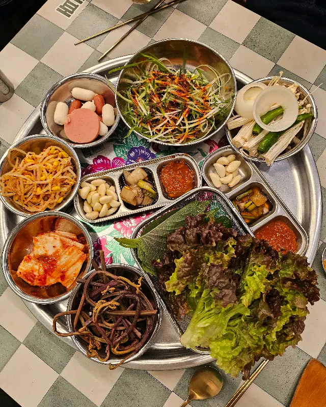 푸짐한 한 상 차림