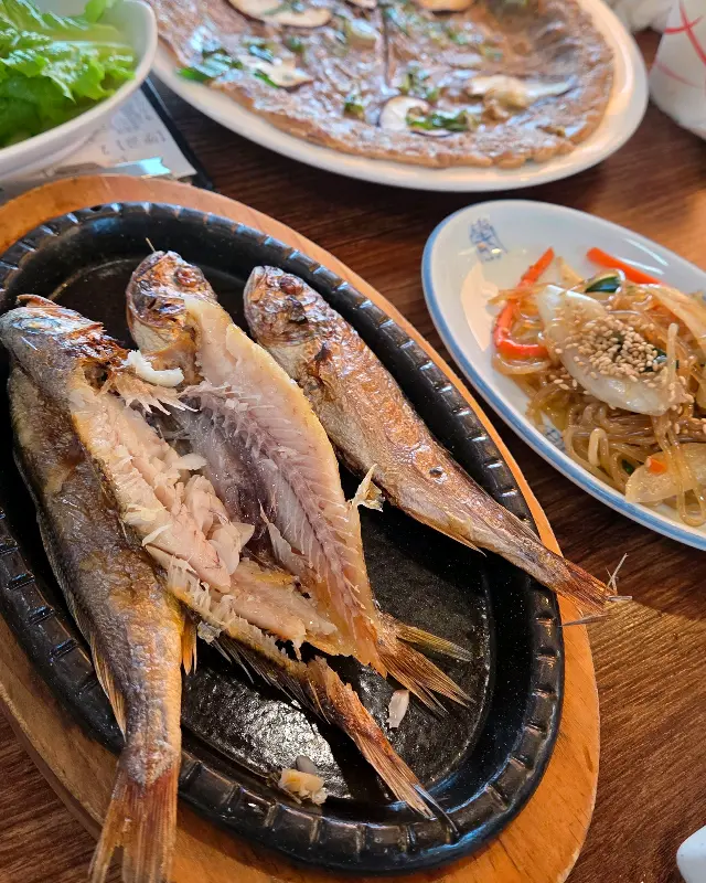 맛깔스러운 반찬